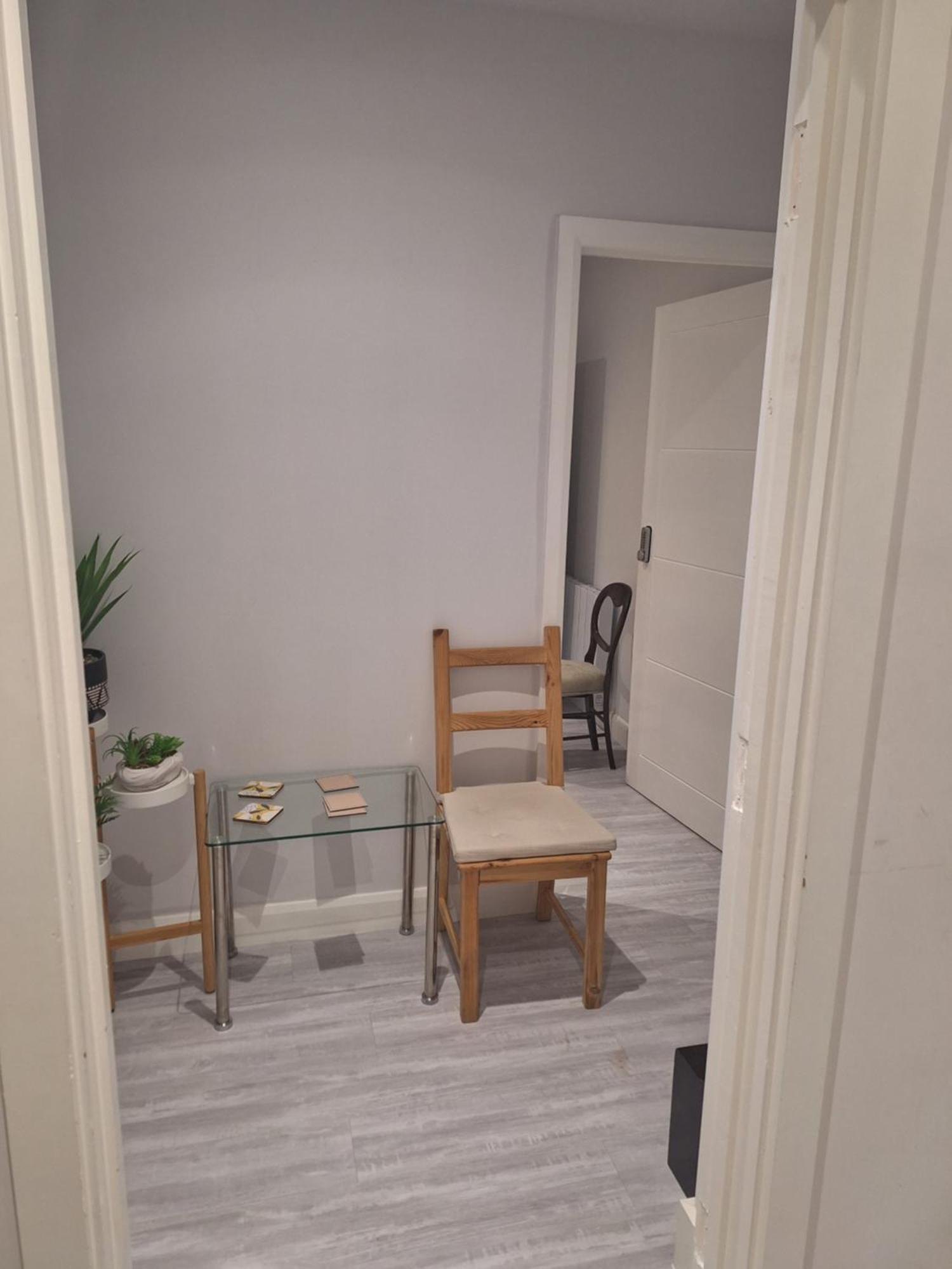 Budget Single Room Only For One Adult - Shared Flat Northolt  Extérieur photo